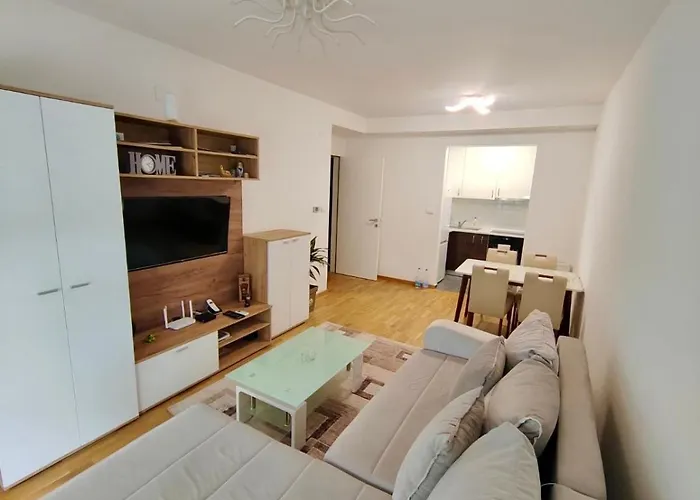 Safari Διαμέρισμα *